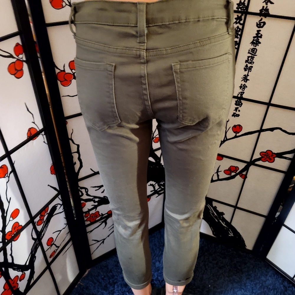 I & M PREMIUM JEANS/ROLLED CUFF/DISTRESSED - Picture 5 of 10